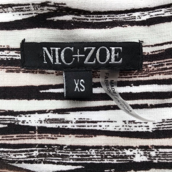 Nic + Zoe Sleeveless Top - Picture 3 of 5